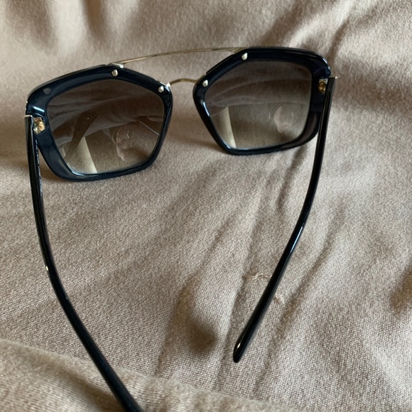 Prada Sunglasses - Picture 2 of 9